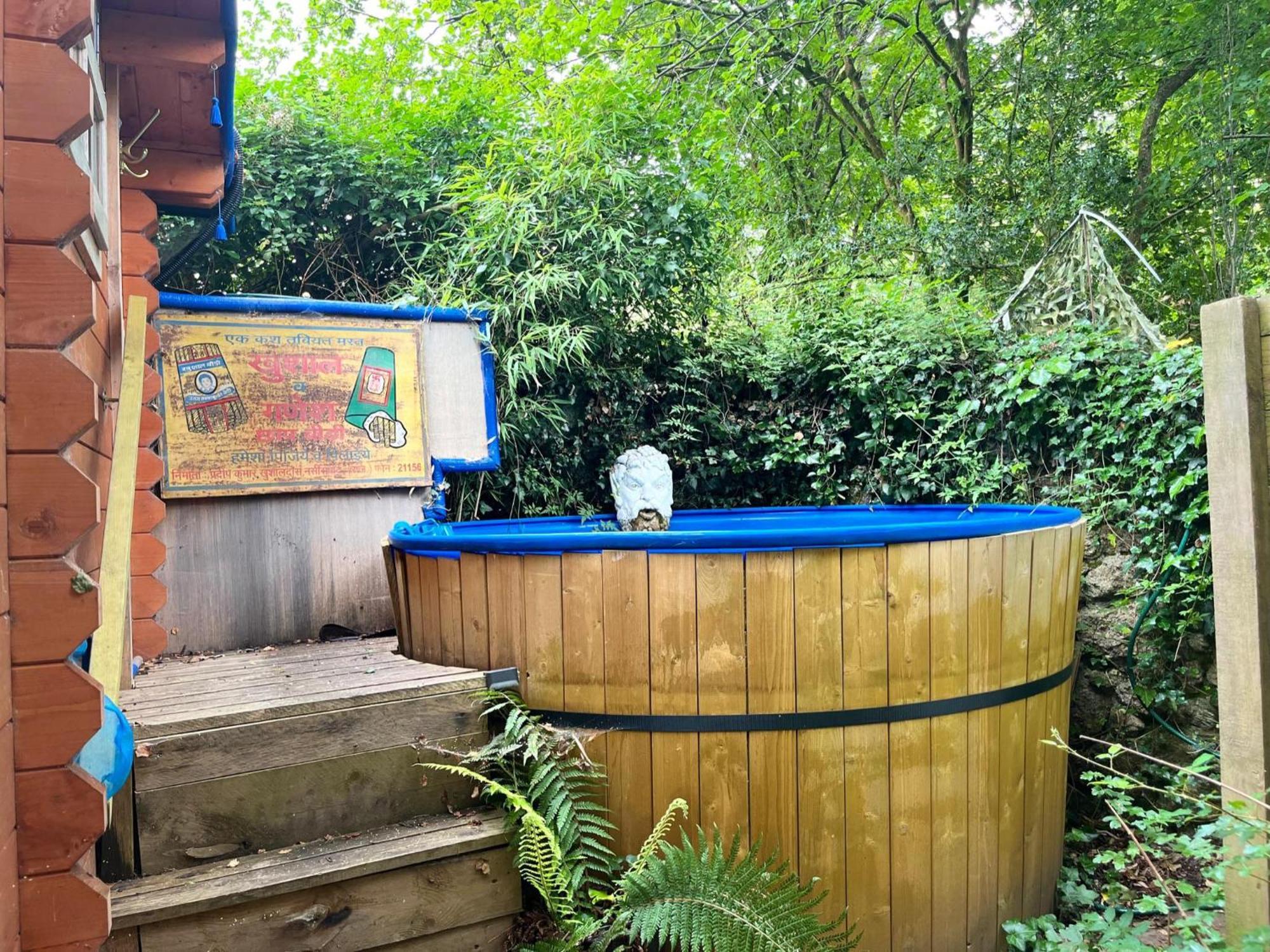 Retro Private Lodge With Hot Tub Nr Dartmoor Newton Abbot Exterior foto